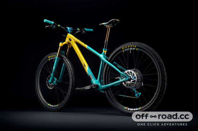 Yeti arc 2021 online frame